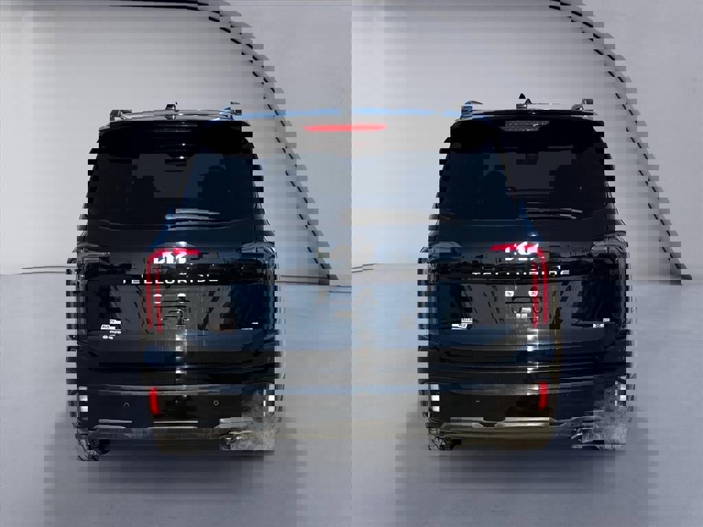 Used 2024 Kia Telluride SX X-Pro image 4