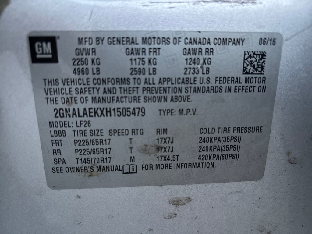 Used 2017 Chevrolet Equinox L image 30