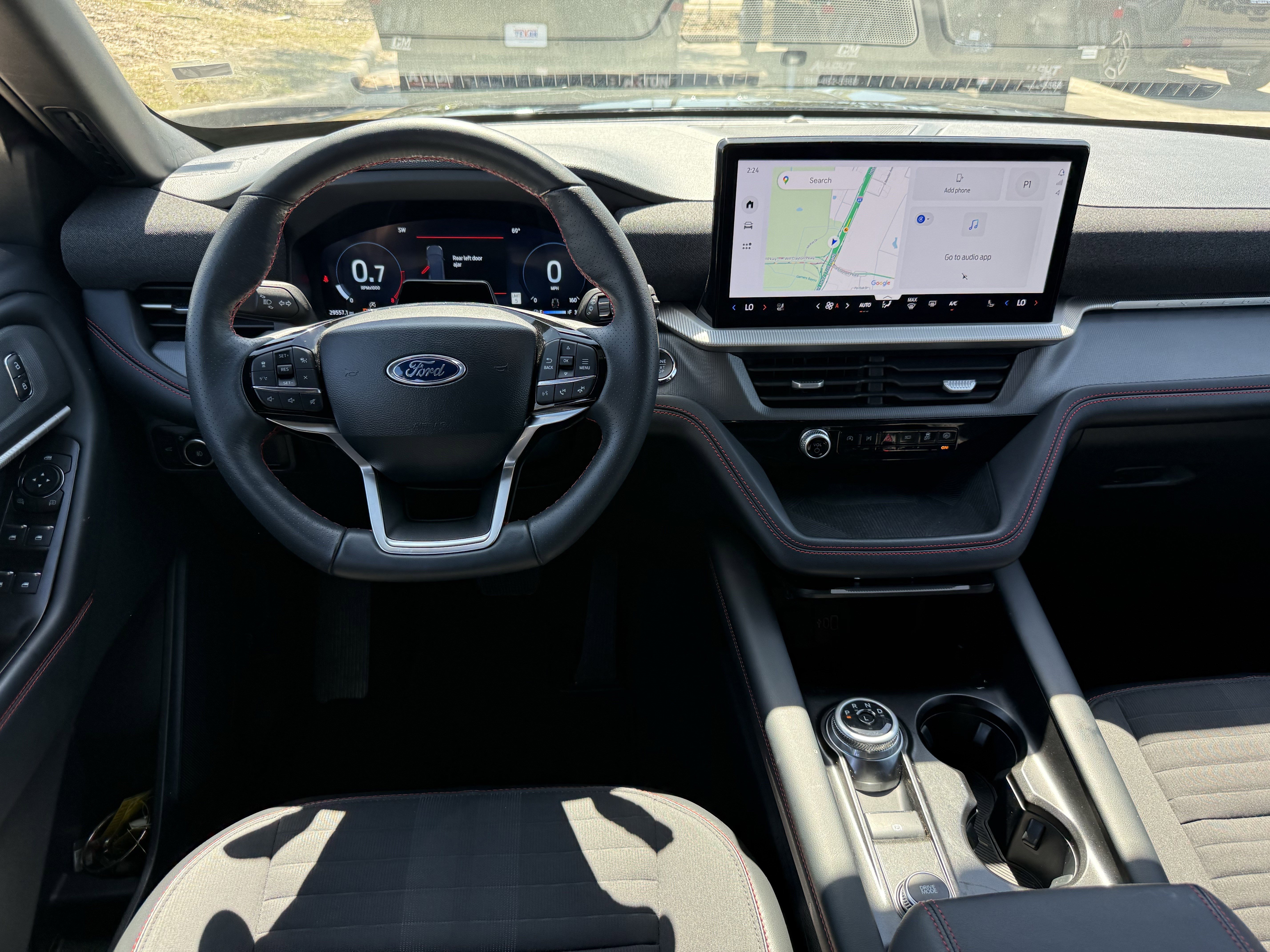 Used 2025 Ford Explorer ST-Line image 15