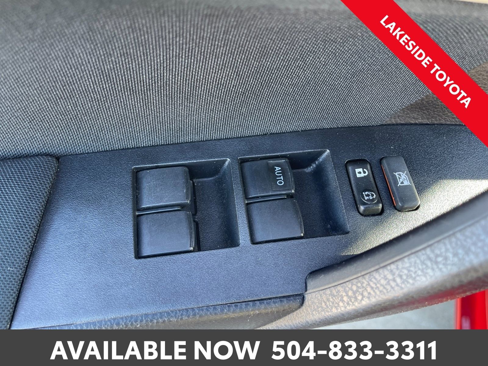 Used 2016 Toyota Corolla LE image 24