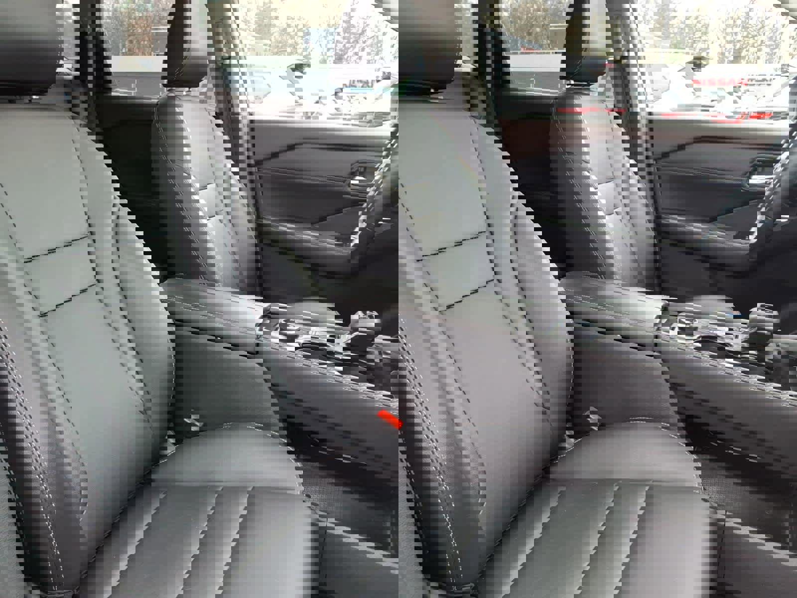 Certified 2022 Nissan Rogue SL w/ SL Premium Package AWD/4WD image 24