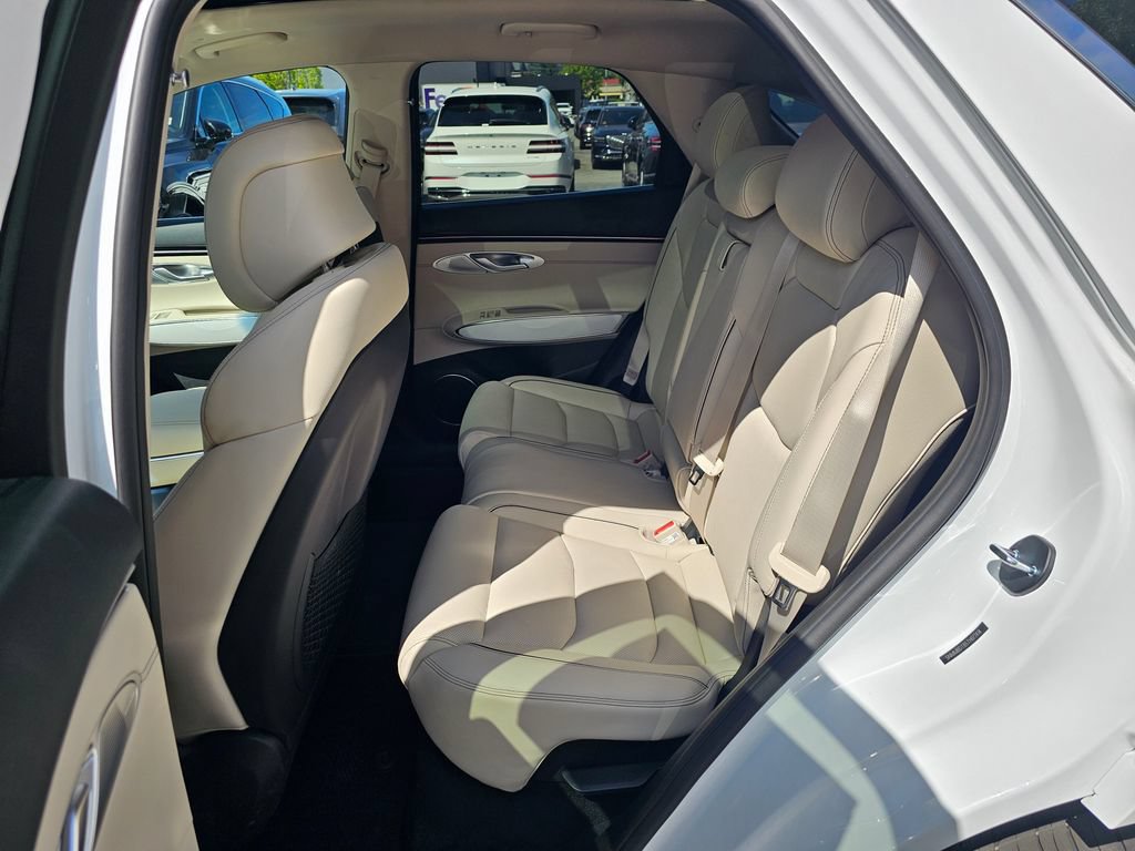 New 2026 Genesis GV70 2.5T Advanced AWD/4WD image 23