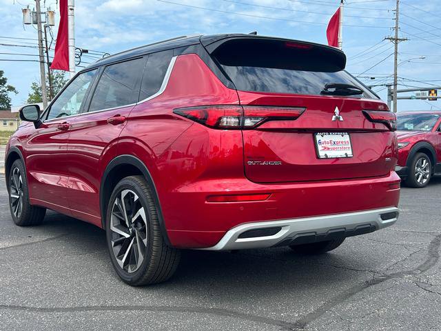 Used 2024 Mitsubishi Outlander SEL image 5