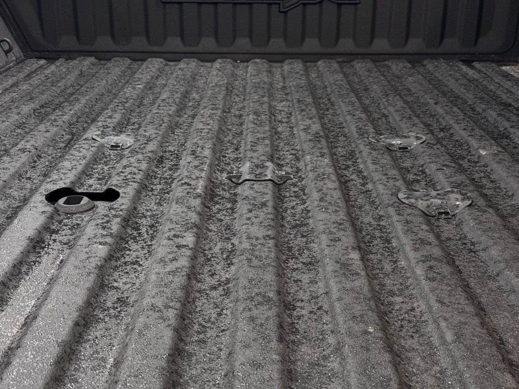 Certified 2024 GMC Sierra 2500 AT4X w/ AT4X AEV Edition image 8