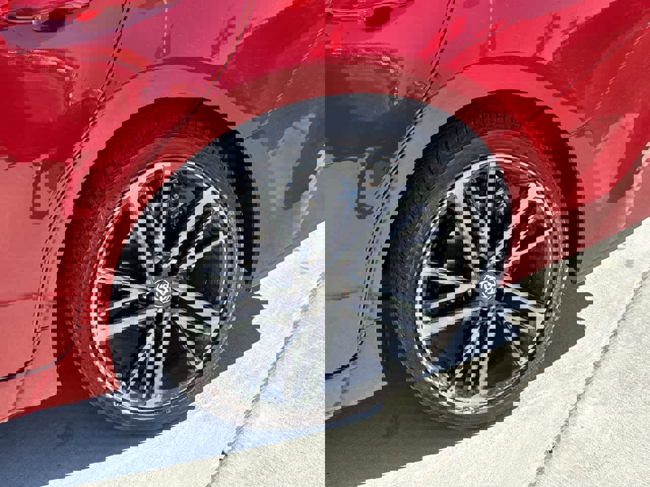 Used 2025 Toyota Camry XSE w/ Premium Plus Package image 8