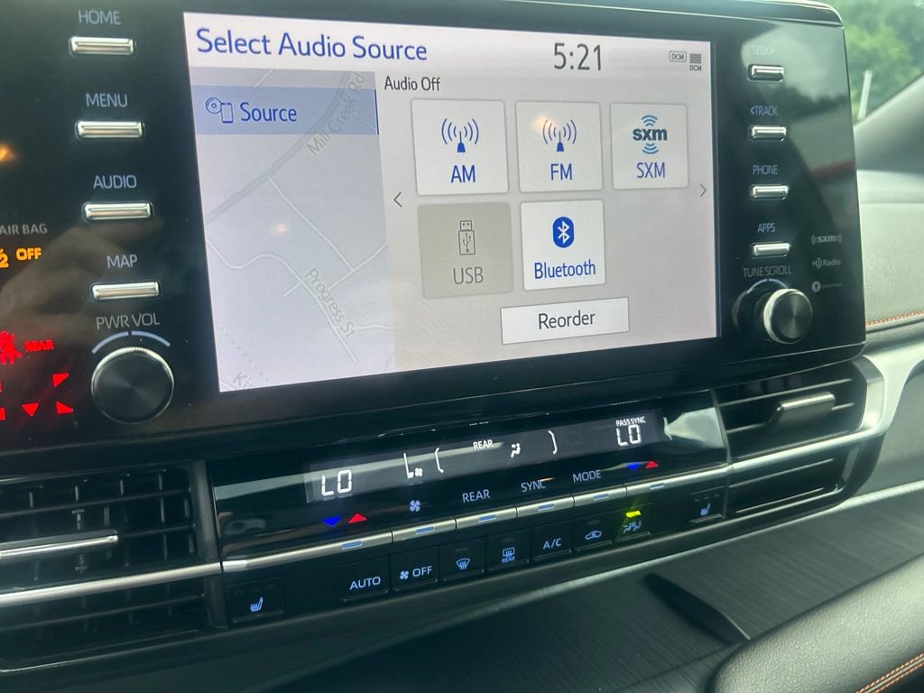 Certified 2023 Toyota Sienna XSE AWD/4WD image 18