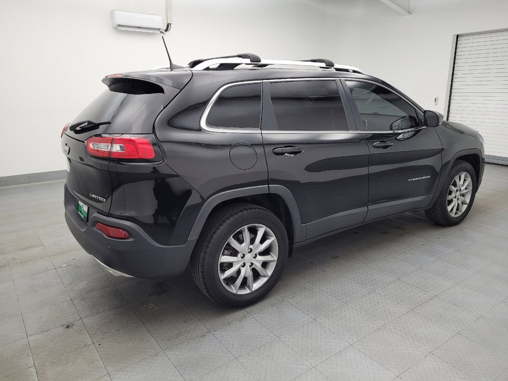 Used 2018 Jeep Cherokee Limited image 10