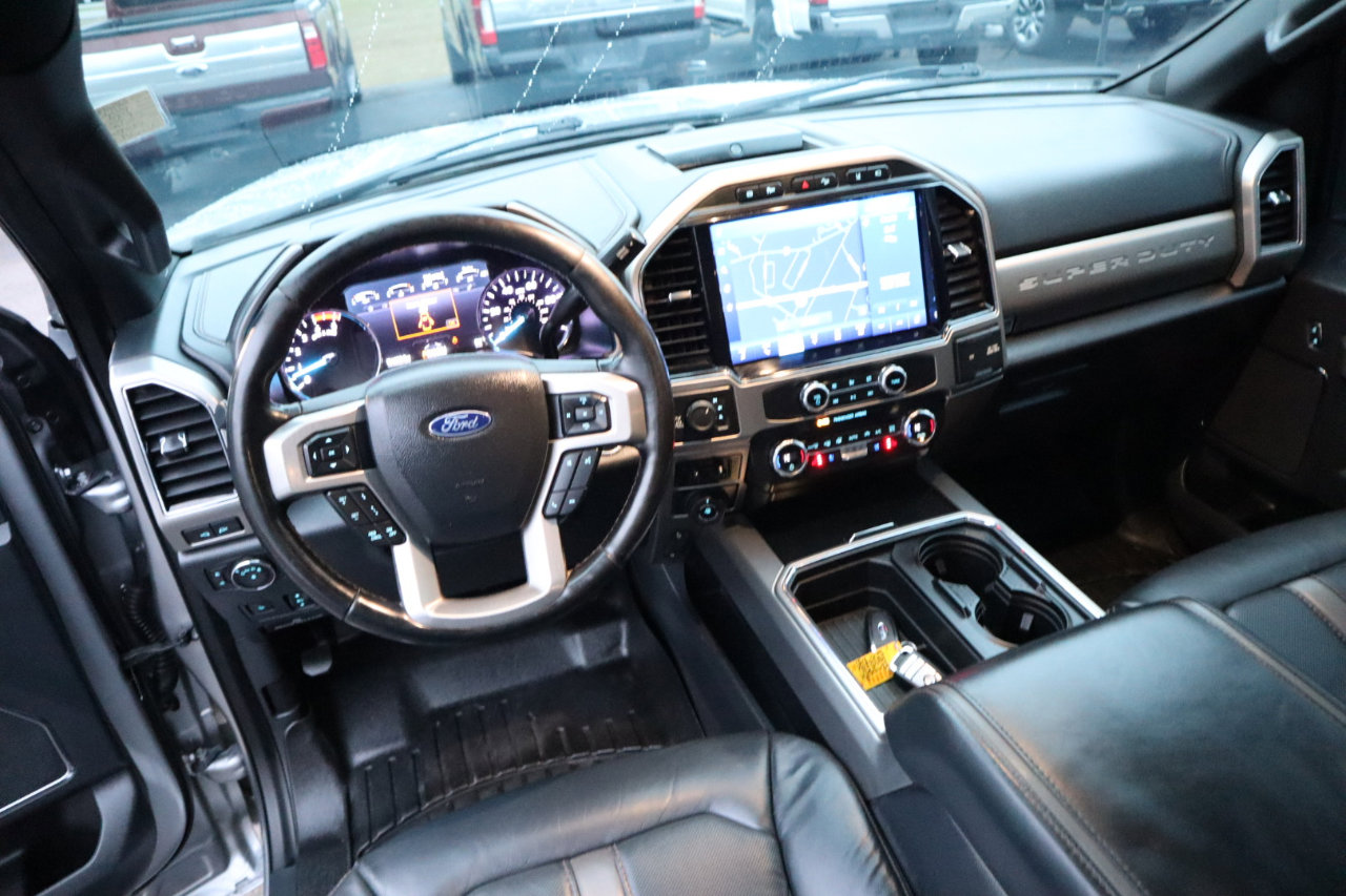 Used 2022 Ford F350 Platinum image 12