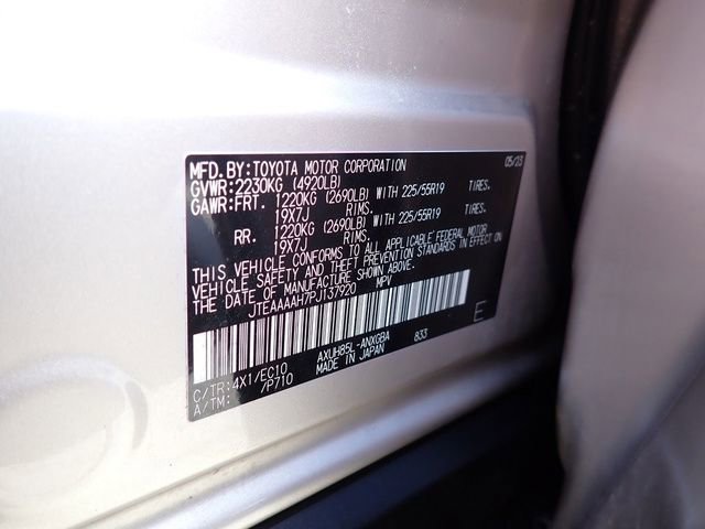 Certified 2023 Toyota Venza XLE image 21