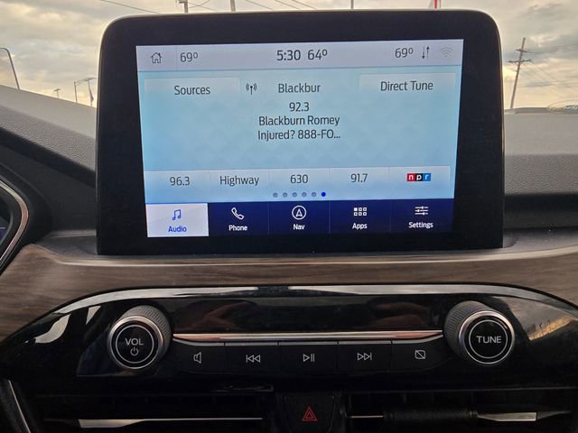 Used 2020 Ford Escape Titanium AWD/4WD image 24