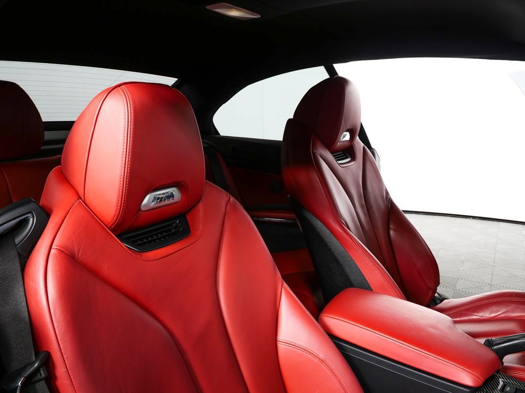 Used 2015 BMW M4 Convertible image 19