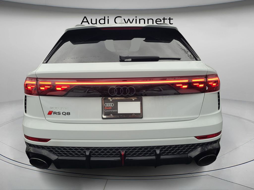 New 2026 Audi RS Q8 performance image 4