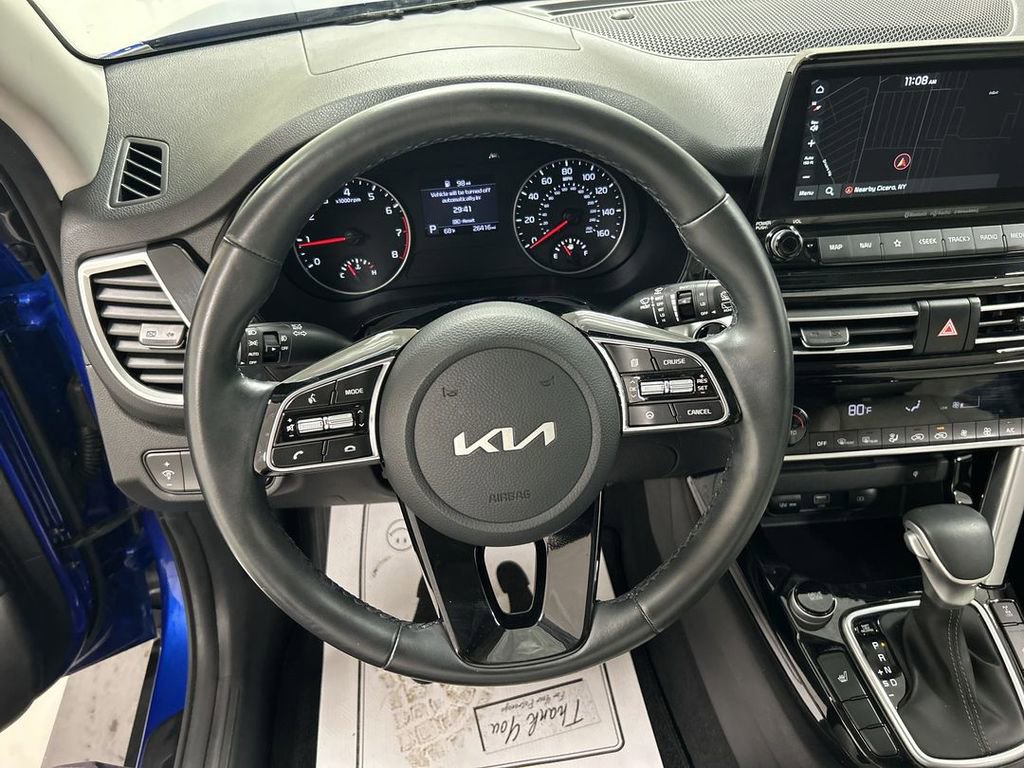 Certified 2023 Kia Seltos EX AWD/4WD image 4