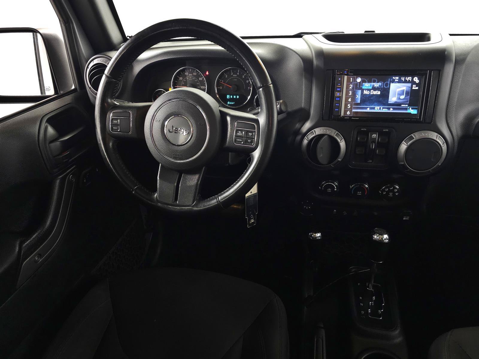 Used 2017 Jeep Wrangler Unlimited Sport w/ Quick Order Package 24S AWD/4WD image 15