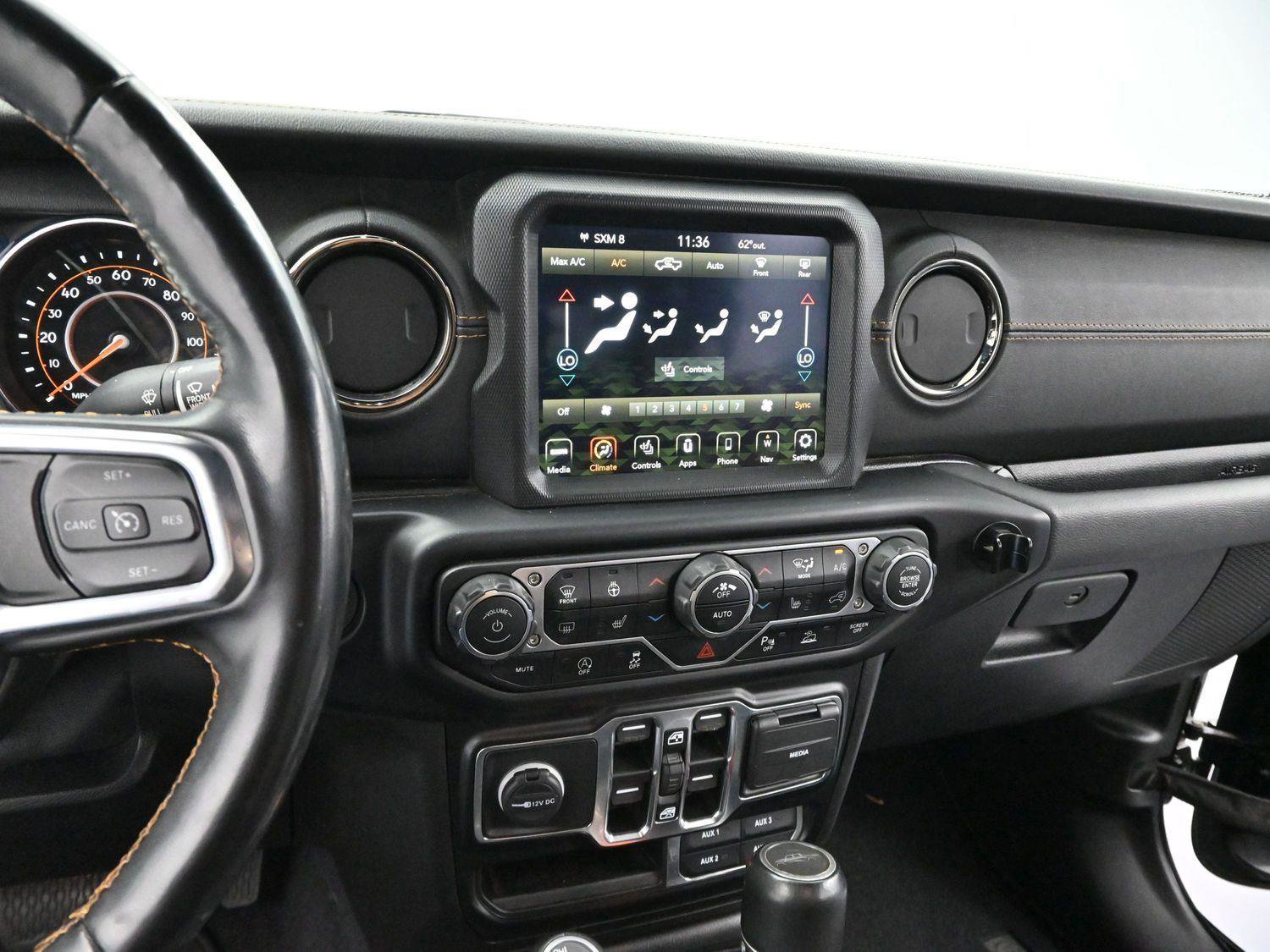 Used 2021 Jeep Gladiator Overland image 18