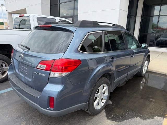 Used 2013 Subaru Outback 2.5i Limited AWD/4WD image 4