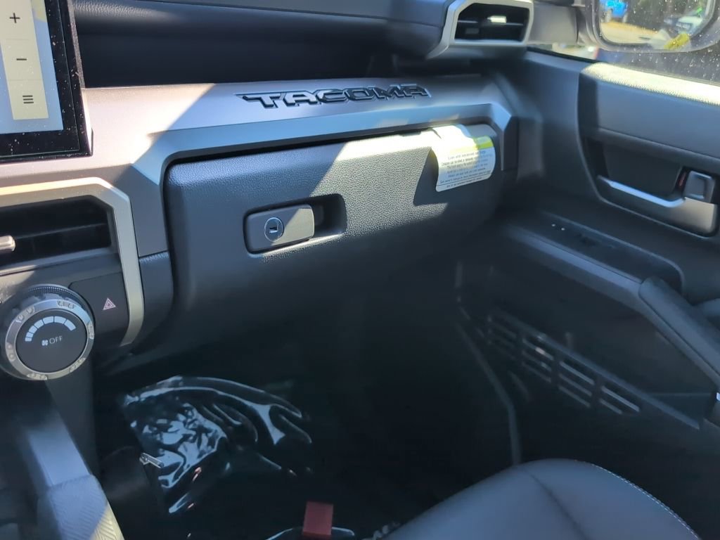 Used 2025 Toyota Tacoma TRD Off-Road w/ TRD Off Road Upgrade Package image 22
