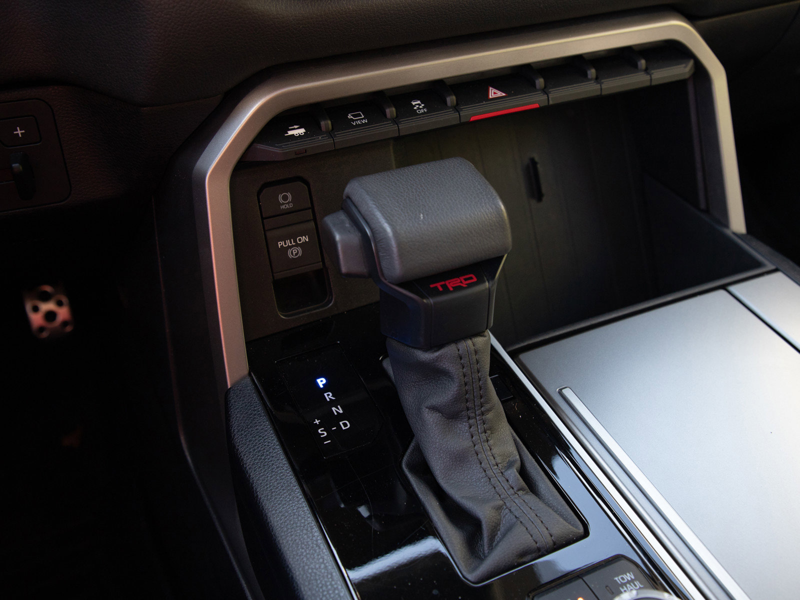 Used 2024 Toyota Sequoia SR5 image 27