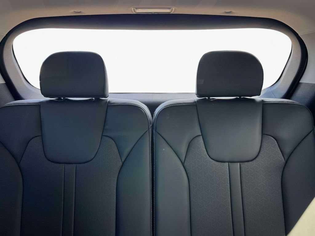 Certified 2023 Kia Sorento EX AWD/4WD image 13