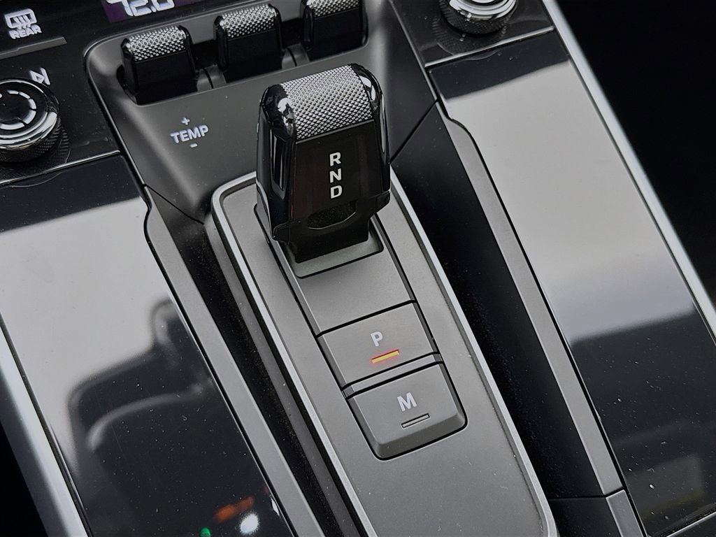 Certified 2022 Porsche 911 Turbo S AWD/4WD image 23