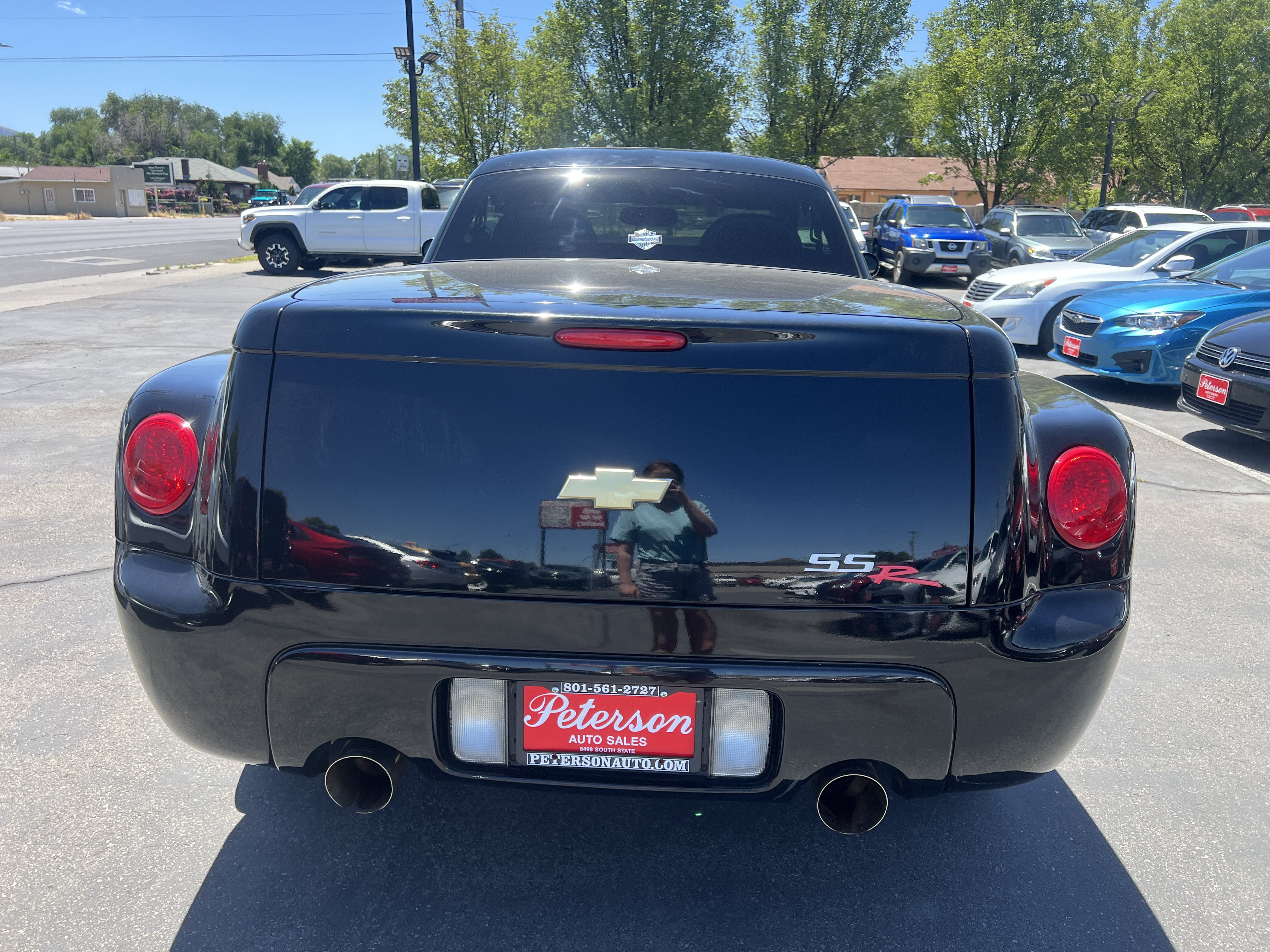 Used 2006 Chevrolet SSR w/ Preferred Equipment Group RWD image 8
