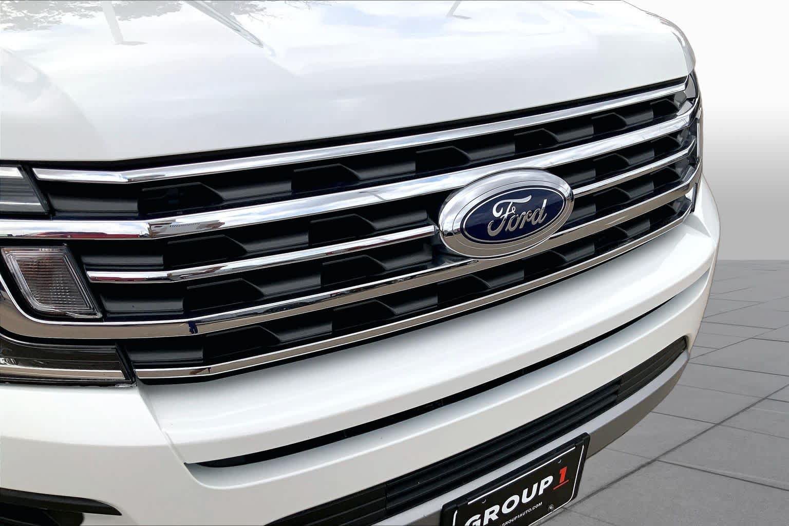 Used 2020 Ford Expedition XLT w/ Equipment Group 202A RWD image 37