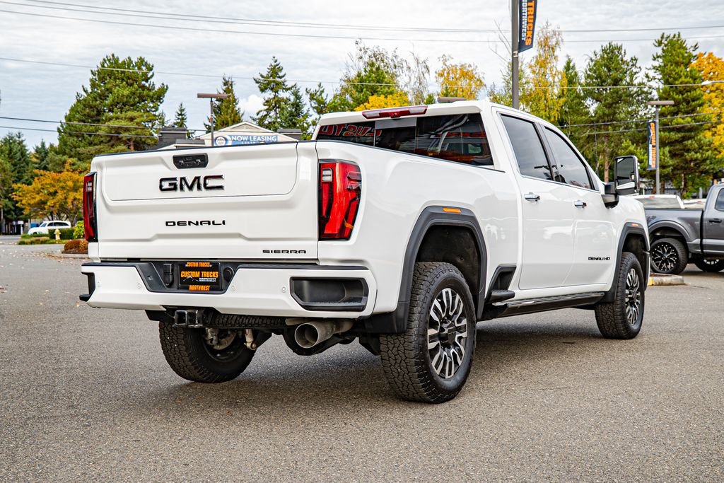 Used 2025 GMC Sierra 3500 Denali Ultimate image 8