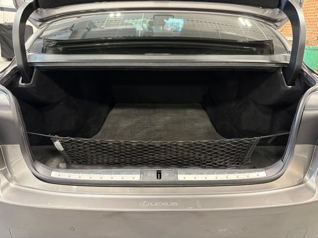 Used 2019 Lexus LS 500 AWD w/ Interior Upgrade Package image 31