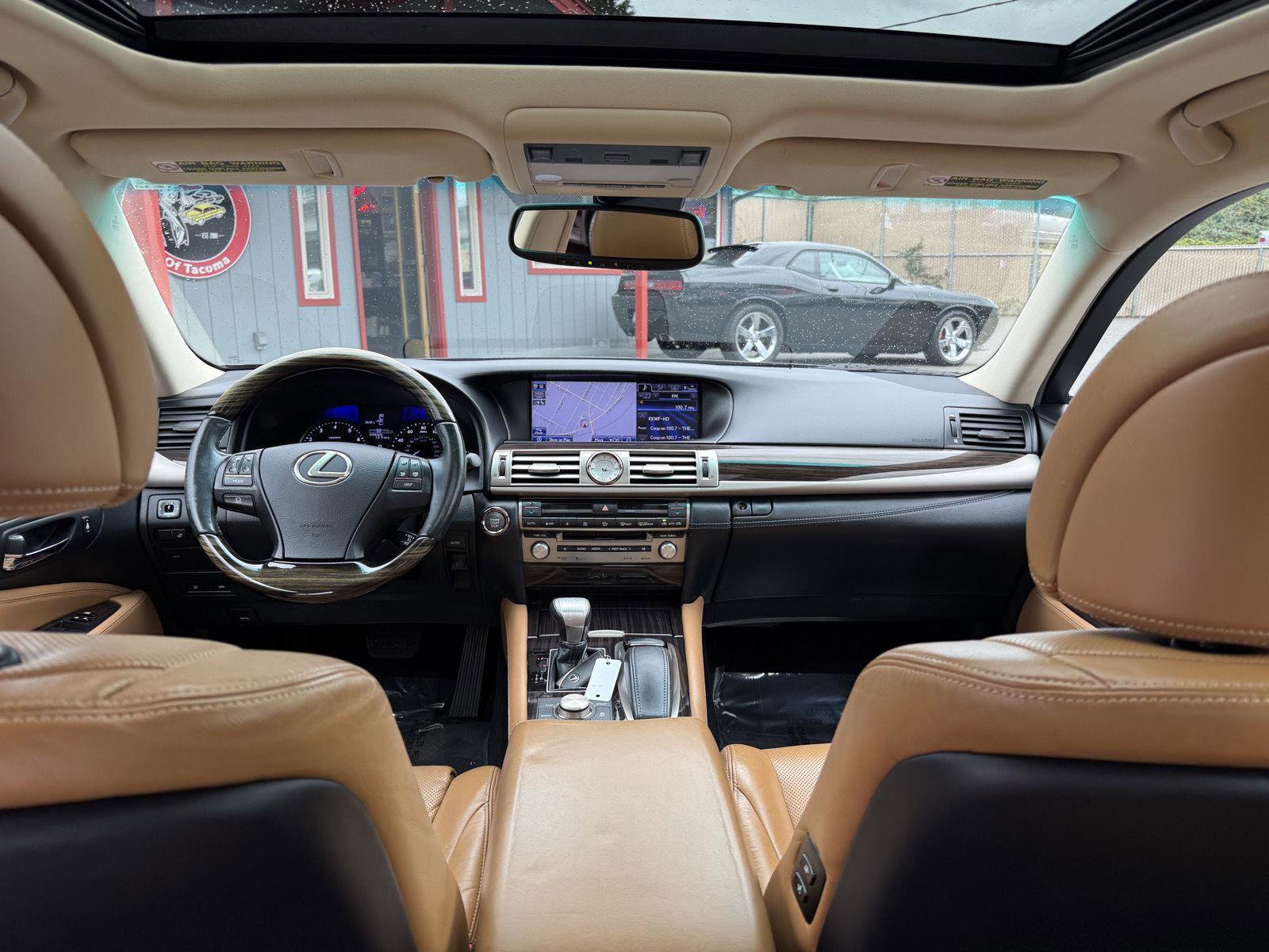 Used 2013 Lexus LS 460 image 16