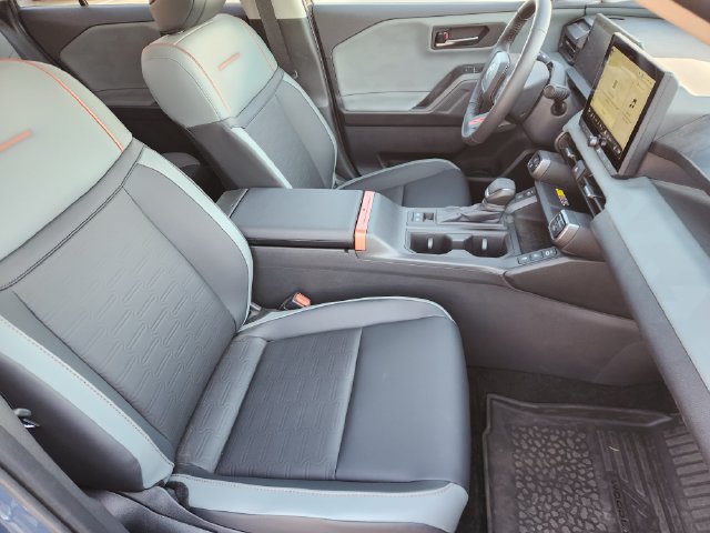 New 2026 Toyota RAV4 AWD image 12