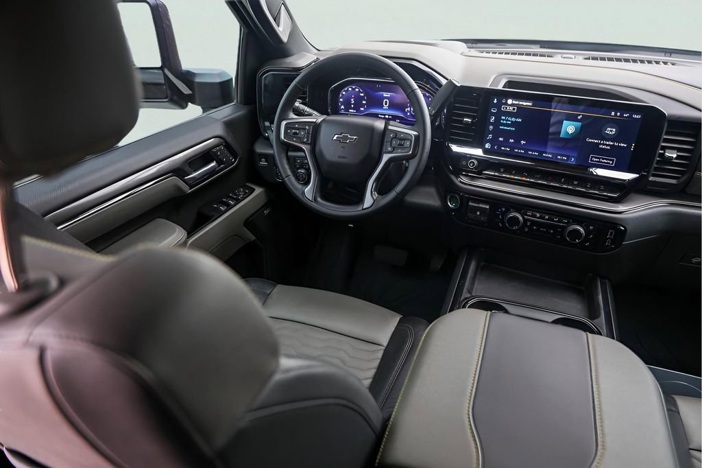 Certified 2025 Chevrolet Silverado 2500 ZR2 w/ Technology Package image 30