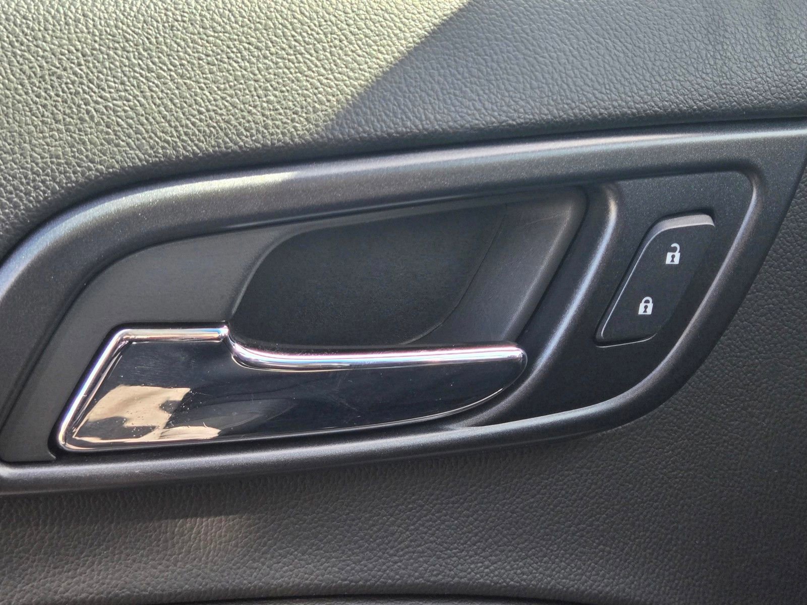 Used 2018 Chevrolet Tahoe LS RWD image 27