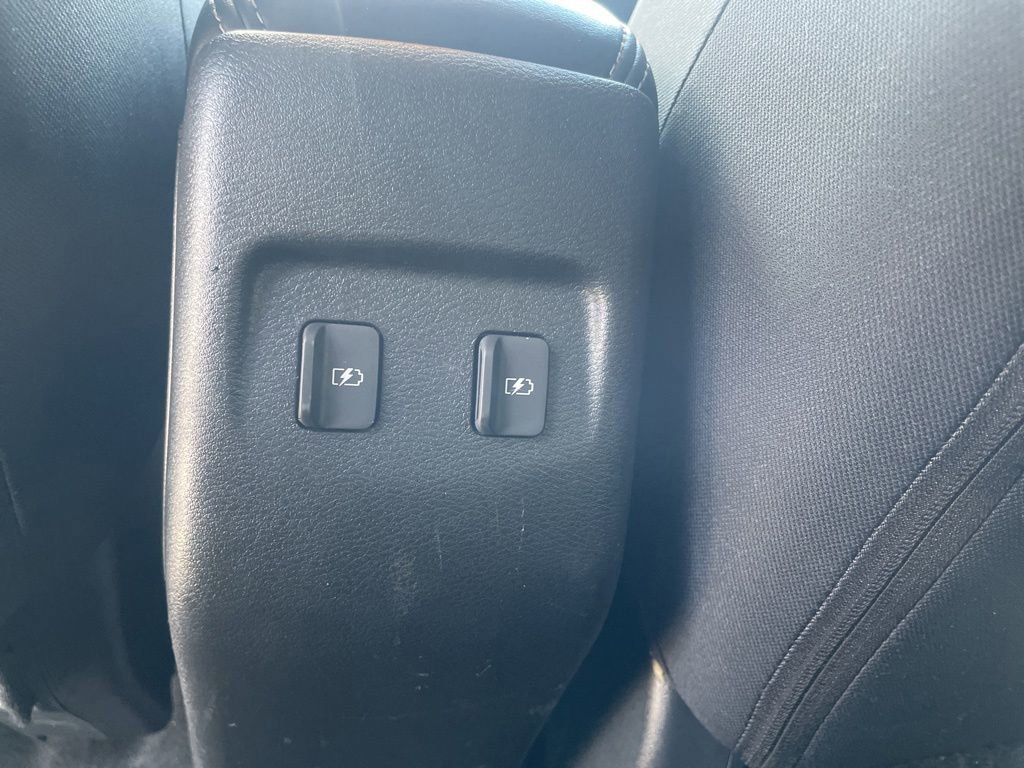 Used 2023 Nissan Kicks SV FWD image 17