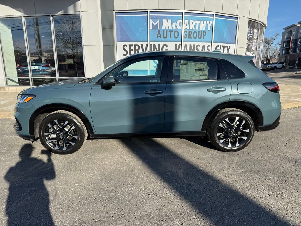 New 2026 Honda HR-V EX-L image 2