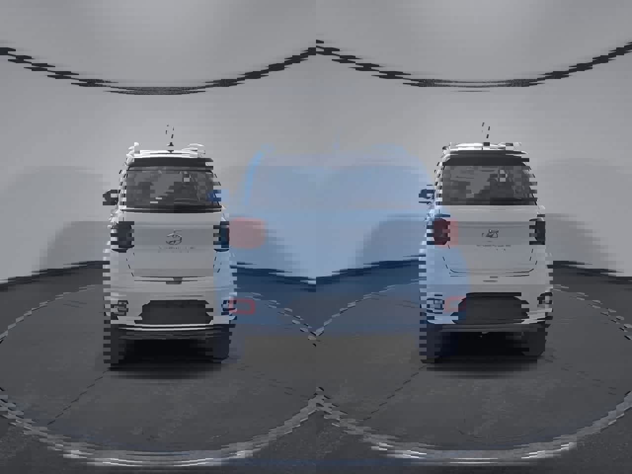 Used 2025 Hyundai Venue Limited image 7