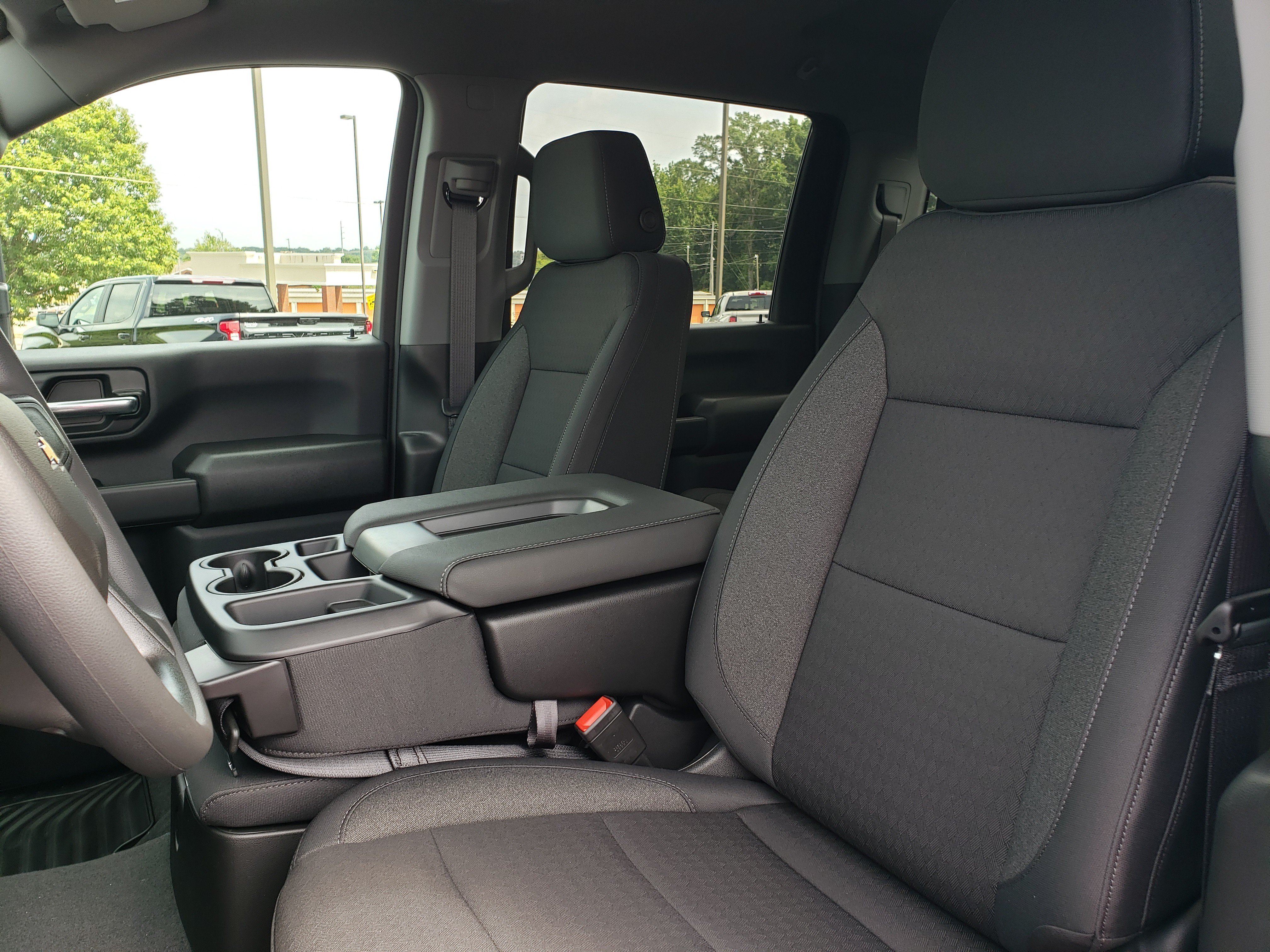 New 2026 Chevrolet Silverado 2500 Custom w/ Custom Value Package AWD/4WD image 23