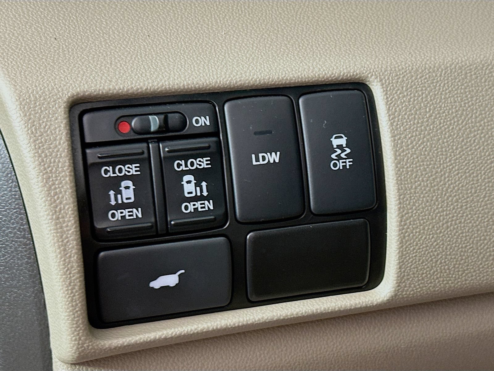 Used 2015 Honda Odyssey EX-L image 10