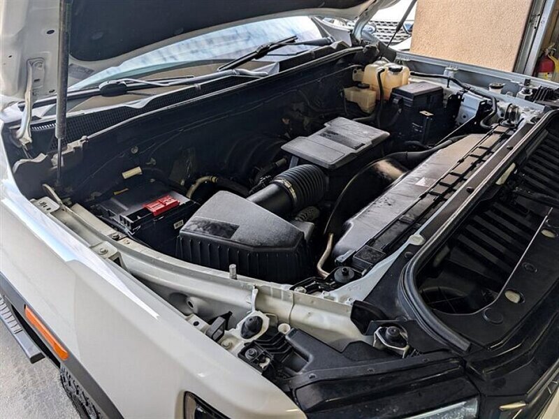 Used 2024 GMC Sierra 3500 AT4 AWD/4WD image 18