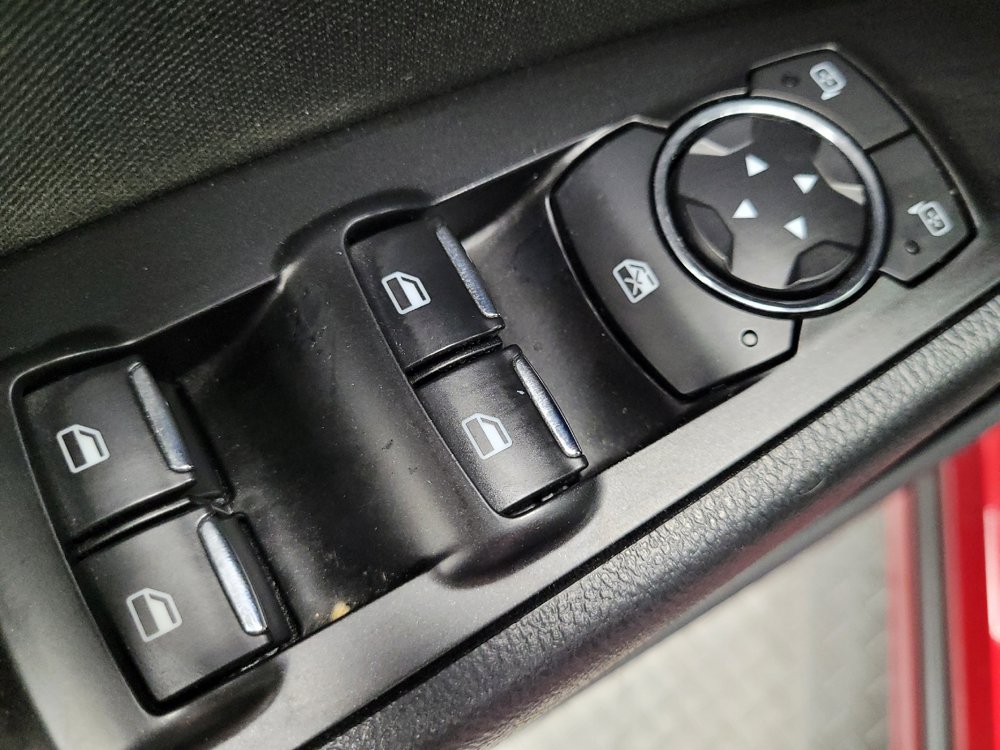 Used 2018 Ford Fusion SE w/ Equipment Group 201A FWD image 27