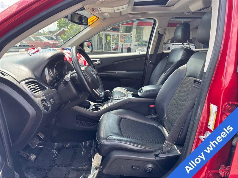 Used 2020 Dodge Journey Crossroad FWD image 9