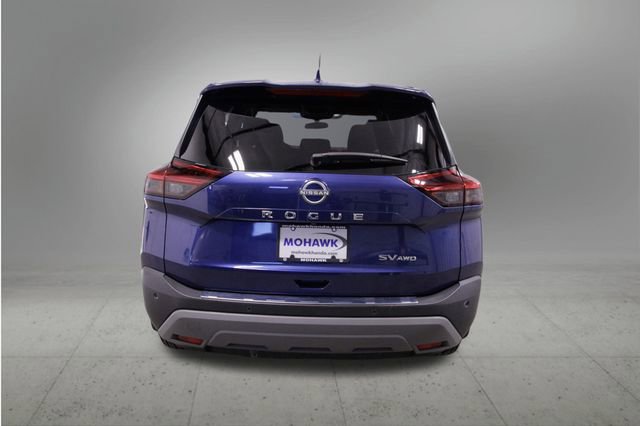 Used 2023 Nissan Rogue SV image 4