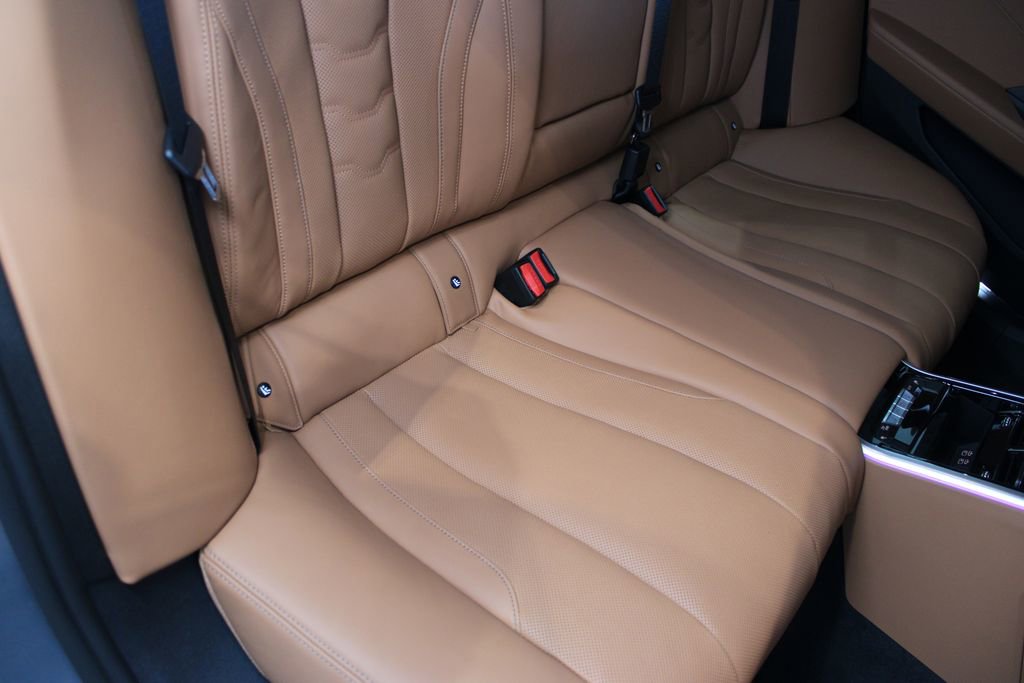 New 2025 BMW 840i xDrive w/ M Sport Professional Package image 22