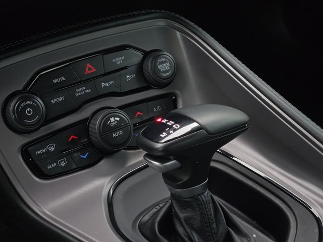 Used 2023 Dodge Challenger R/T w/ Plus Package image 20