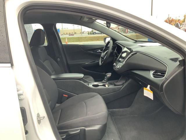Used 2024 Chevrolet Malibu LS image 16