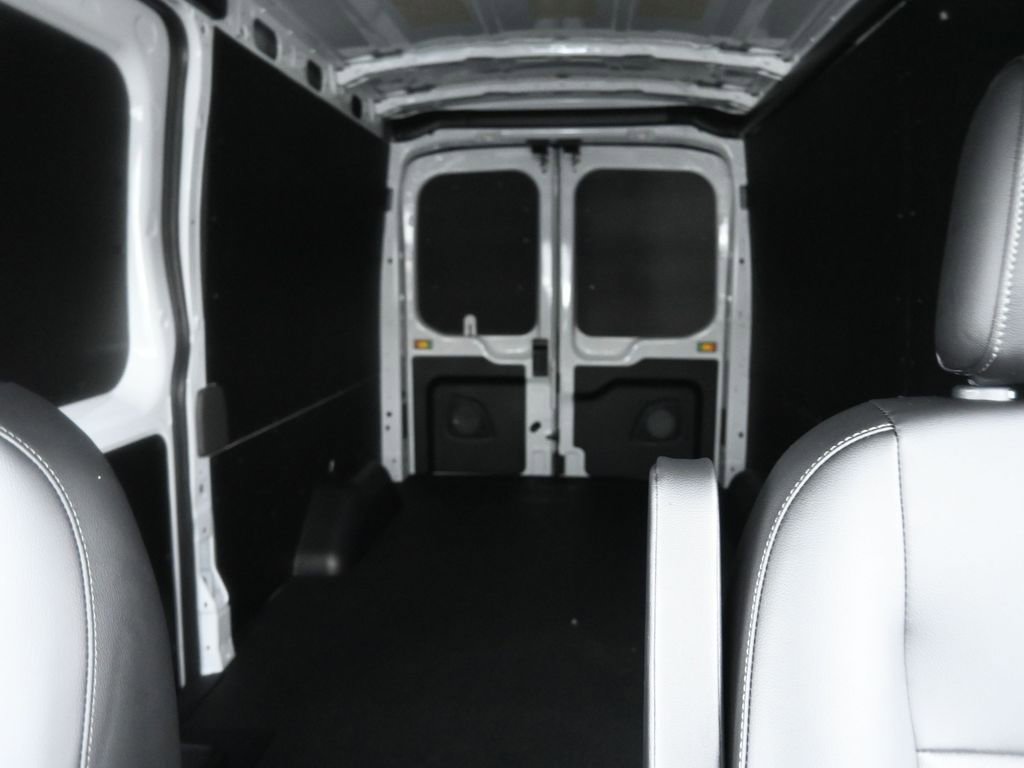 New 2026 Ford Transit 250 148 Medium Roof Extended AWD w/ Load Area Protection Package image 26