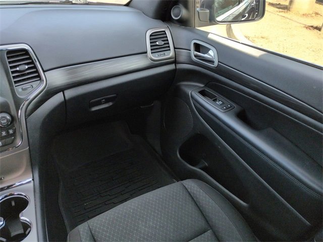 Certified 2021 Jeep Grand Cherokee Laredo image 16