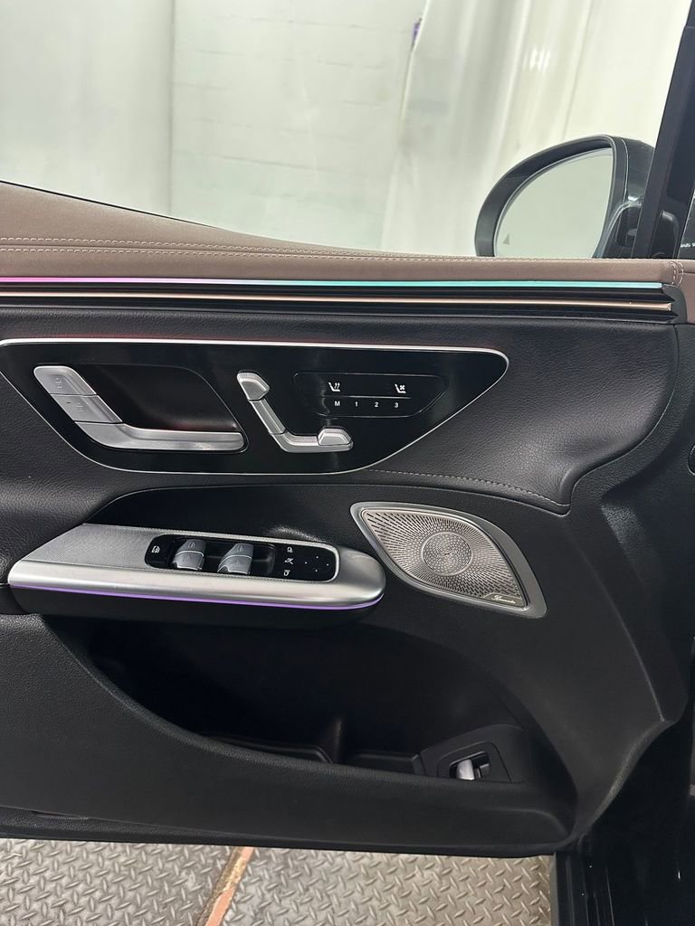 Used 2024 Mercedes-Benz EQE 350+ 4MATIC Sedan w/ Driver Assistance Package image 9