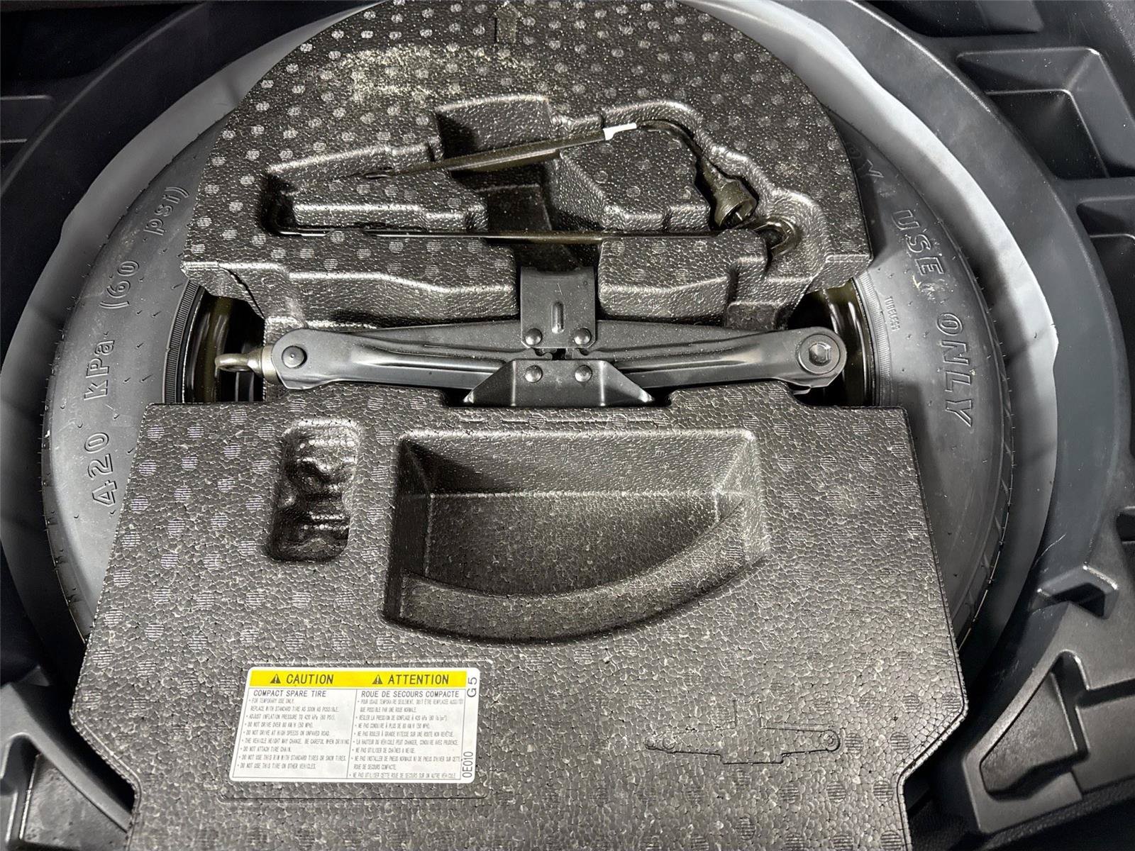 Certified 2025 Toyota Corolla Cross XLE FWD image 37