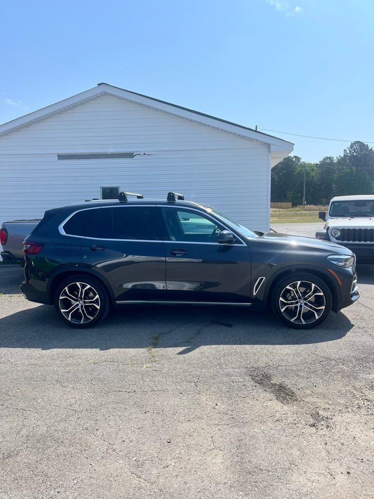 Used 2023 BMW X5 xDrive40i w/ Premium Package AWD/4WD image 22