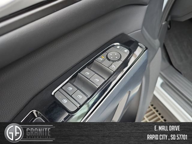 New 2025 Nissan Pathfinder SL AWD/4WD image 11